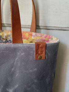 The Grab + Go Tote