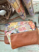 Load image into Gallery viewer, The Deluxe Single Zipper Pouch